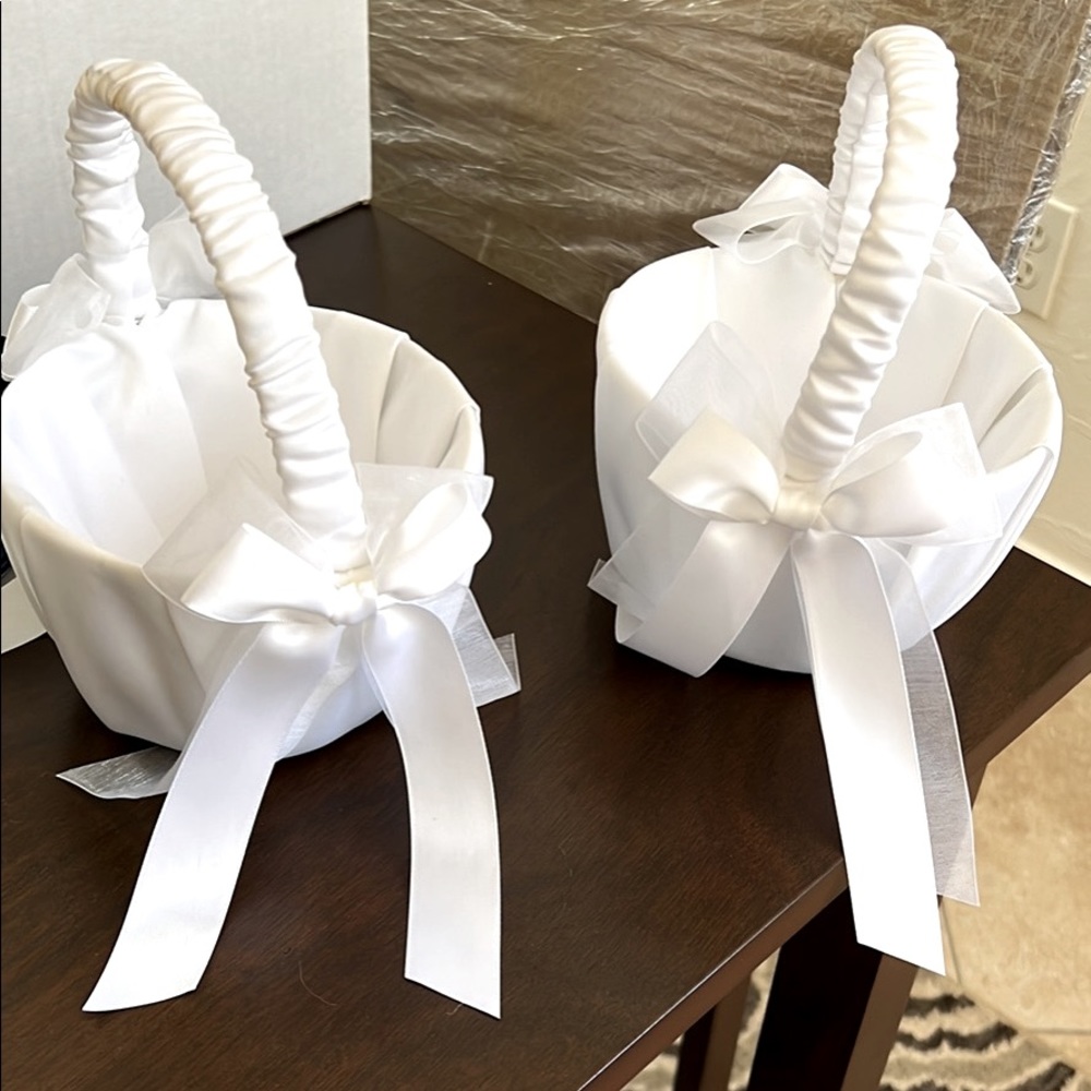 Flower girl baskets